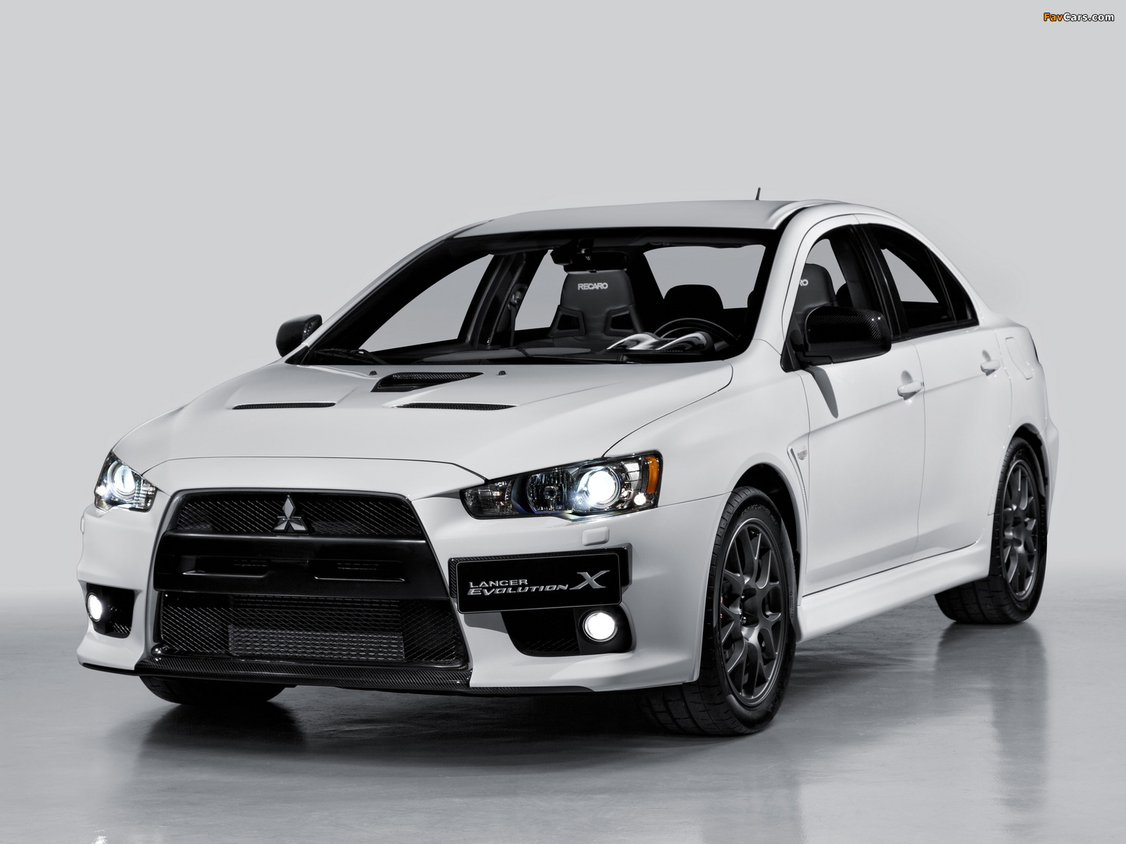 Mitsubishi Lancer Evolution X Carbon Series 2012 wallpapers (1600 x 1200)