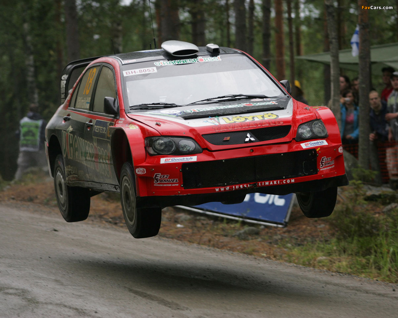 Photos of Mitsubishi Lancer WRC05 2005 (1280 x 1024)