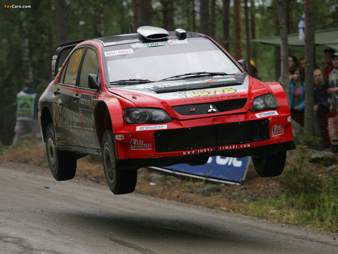 Photos of Mitsubishi Lancer WRC05 2005 (1280 x 960)