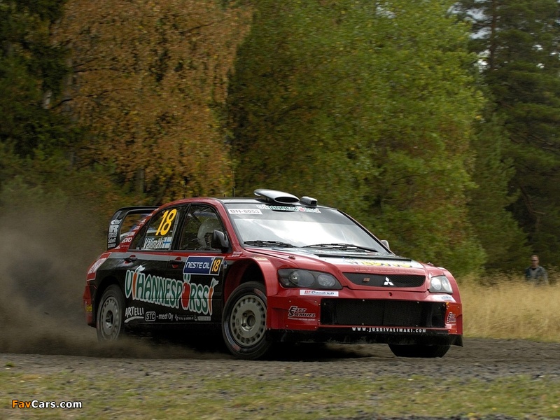 Mitsubishi Lancer WRC05 2005 wallpapers (800 x 600)