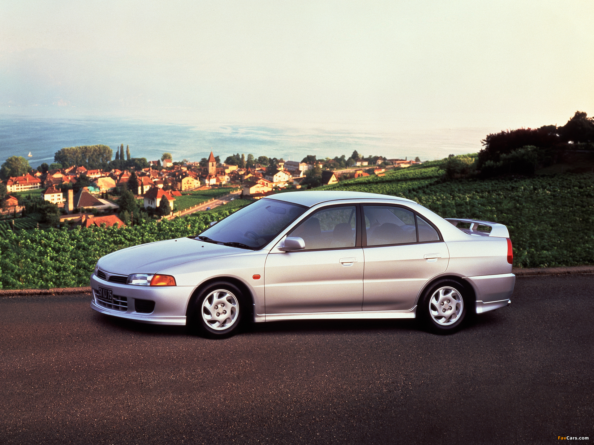 Images of Mitsubishi Lancer JP-spec 1995–97 (1920 x 1440)