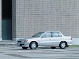 Mitsubishi Lancer Sedan 1988–91 pictures