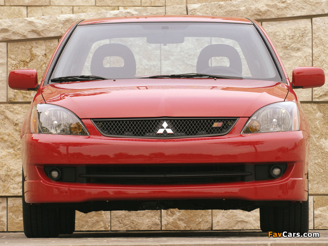 Mitsubishi Lancer Ralliart 2003–05 wallpapers (640 x 480)