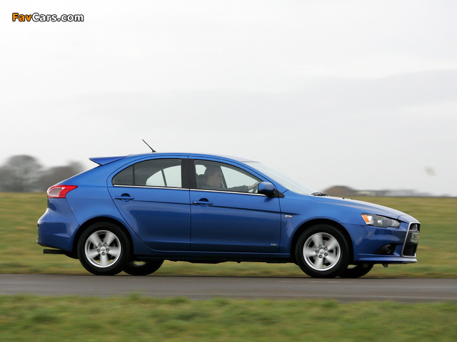 Mitsubishi Lancer Sportback UK-spec 2008 images (640 x 480)