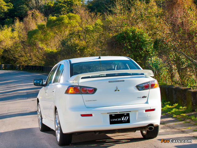 Mitsubishi Lancer iO TW-spec 2012 images (640 x 480)