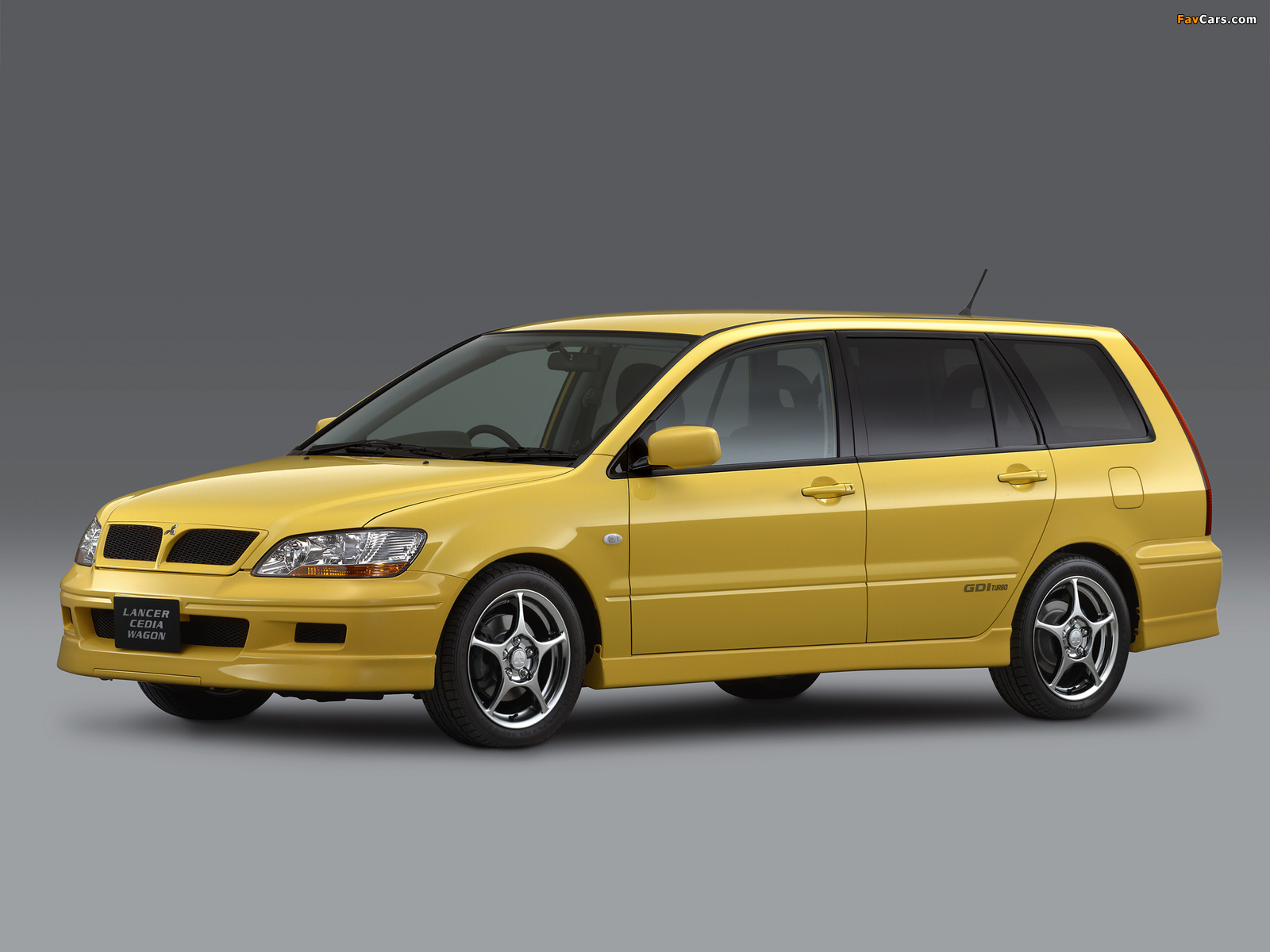 Photos of Mitsubishi Lancer Cedia Wagon 2000–03 (1600 x 1200)