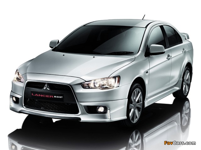 Pictures of Mitsubishi Lancer GT MY-spec 2012 (640 x 480)