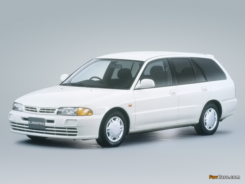 Images of Mitsubishi Libero V-Limited (CB4W) 1999 (800 x 600)