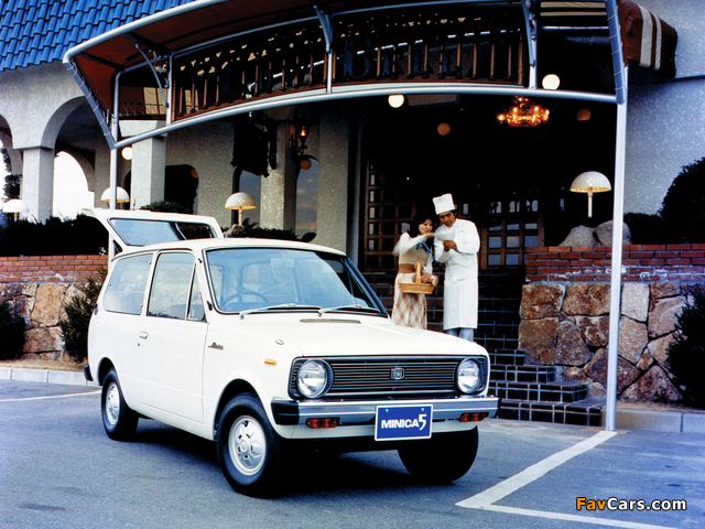 Mitsubishi Minica 5 Van 1976–77 images (640 x 480)