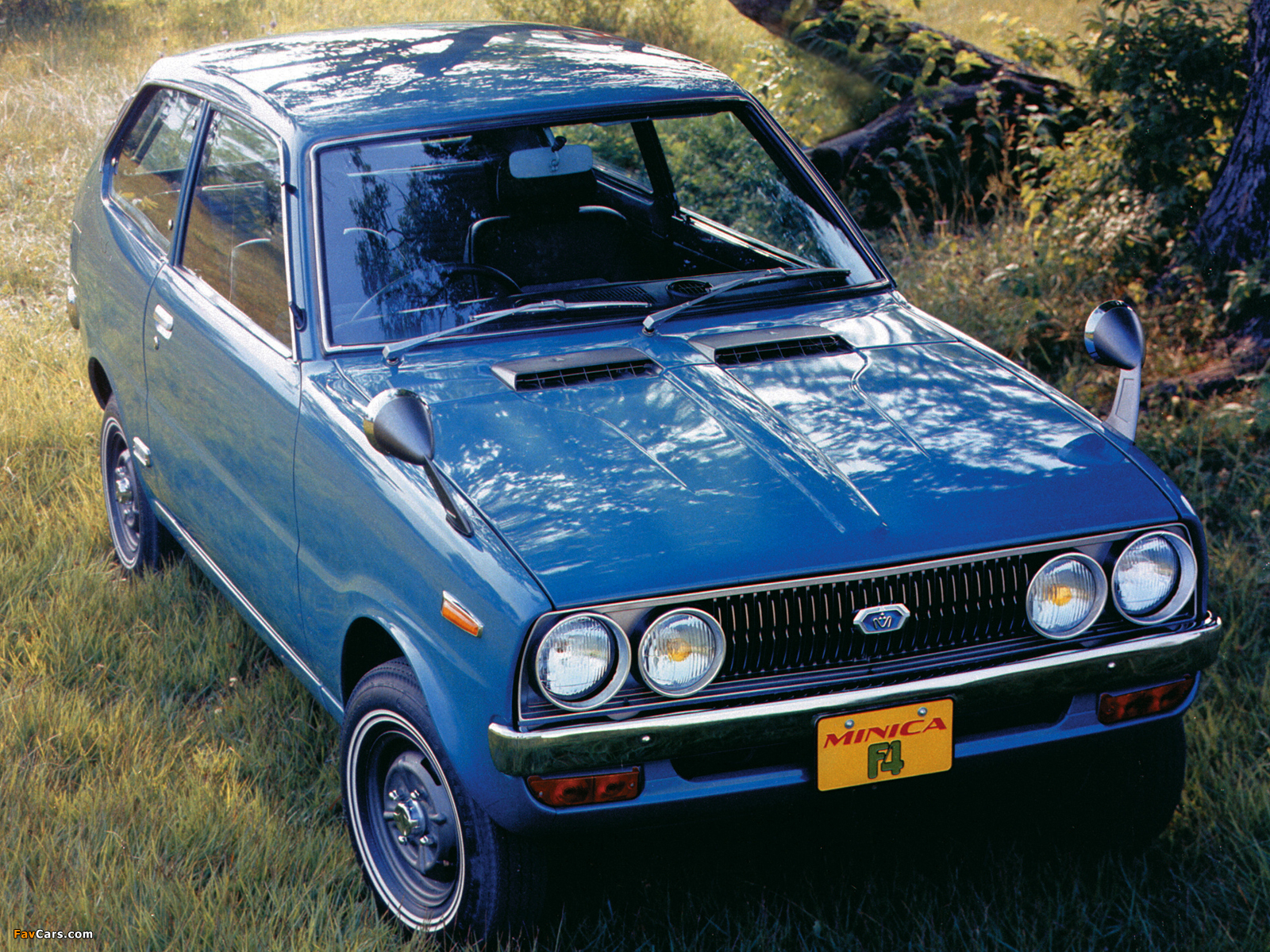 Photos of Mitsubishi Minica F4 1972–76 (1600 x 1200)