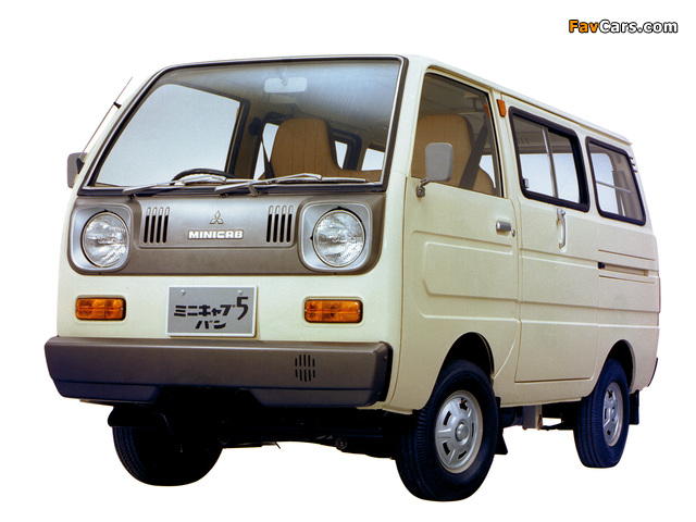 Images of Mitsubishi Minicab 5 Van 1976–77 (640 x 480)