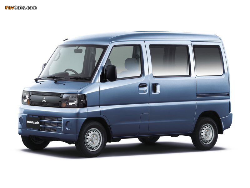 Mitsubishi Minicab Van 2000–11 photos (800 x 600)
