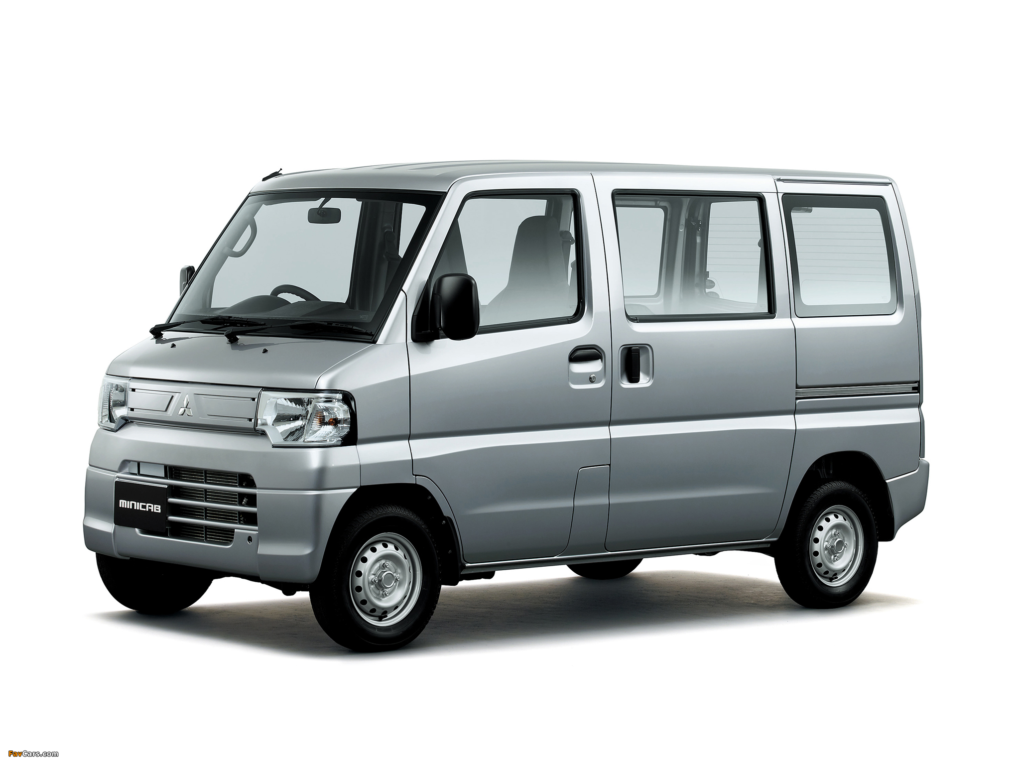 Mitsubishi Minicab Van 2011 photos (2048 x 1536)