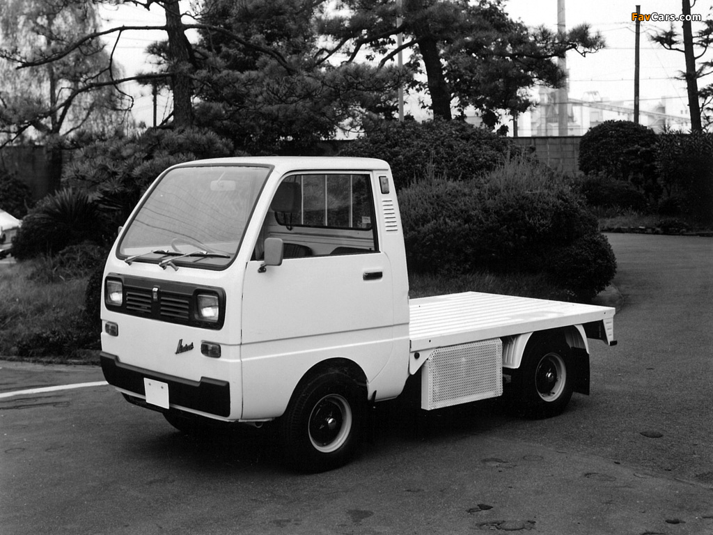 Photos of Mitsubishi Minicab EV 1971 (1024 x 768)
