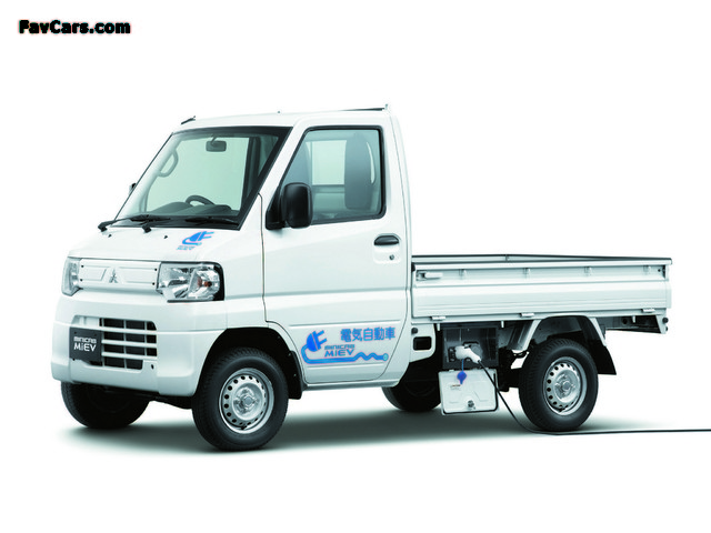 Photos of Mitsubishi Minicab Truck MiEV 2011 (640 x 480)