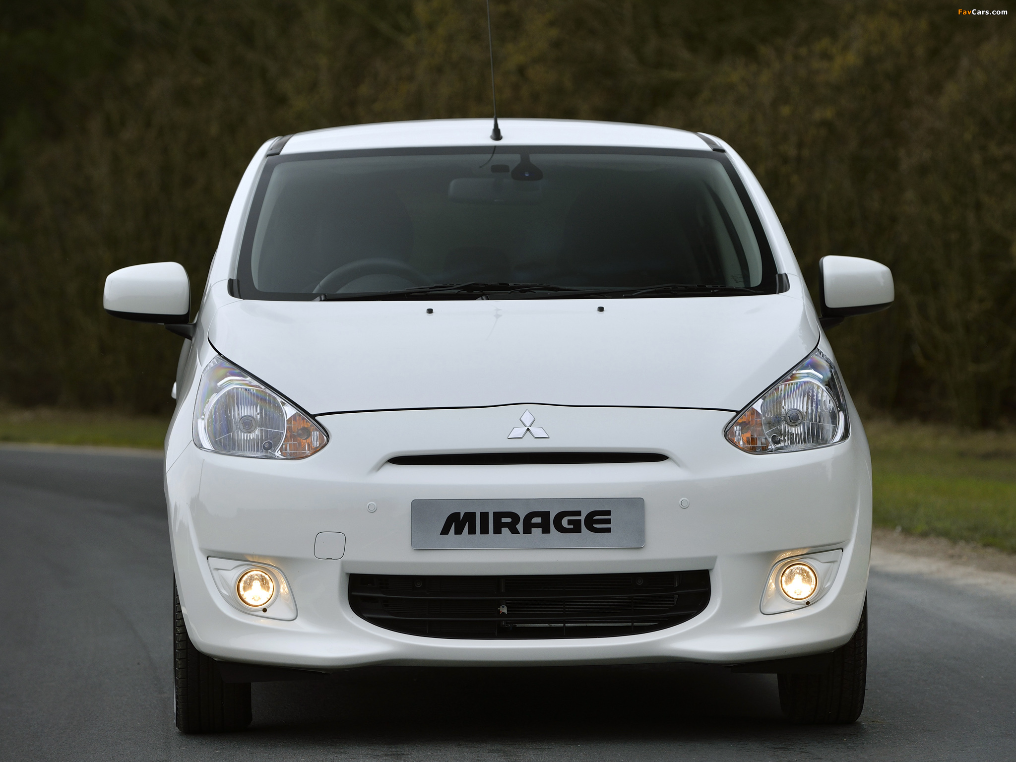 Images of Mitsubishi Mirage UK-spec 2013 (2048 x 1536)