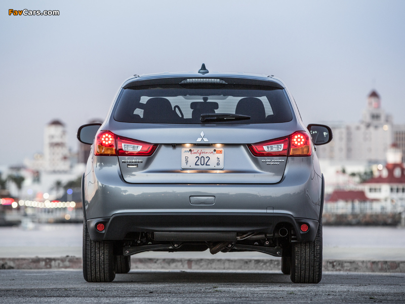 Mitsubishi Outlander Sport Limited Edition 2017 images (800 x 600)