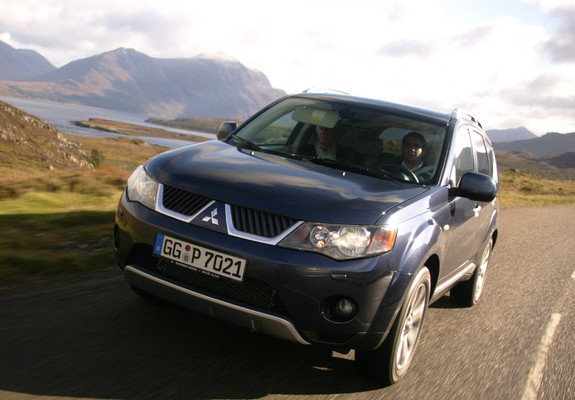 Mitsubishi Outlander 2007–09 images