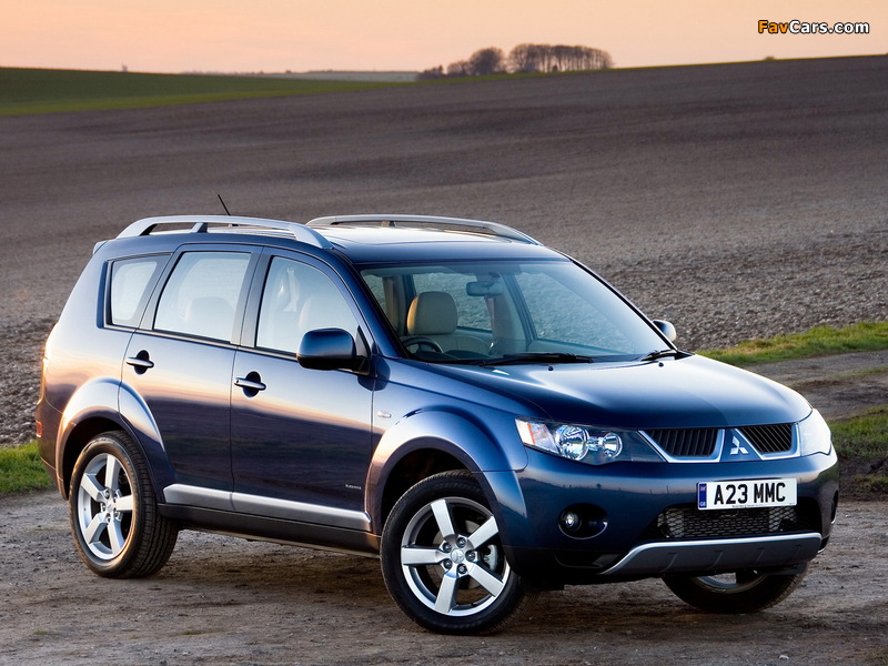 Mitsubishi Outlander UK-spec 2007–09 photos (800 x 600)