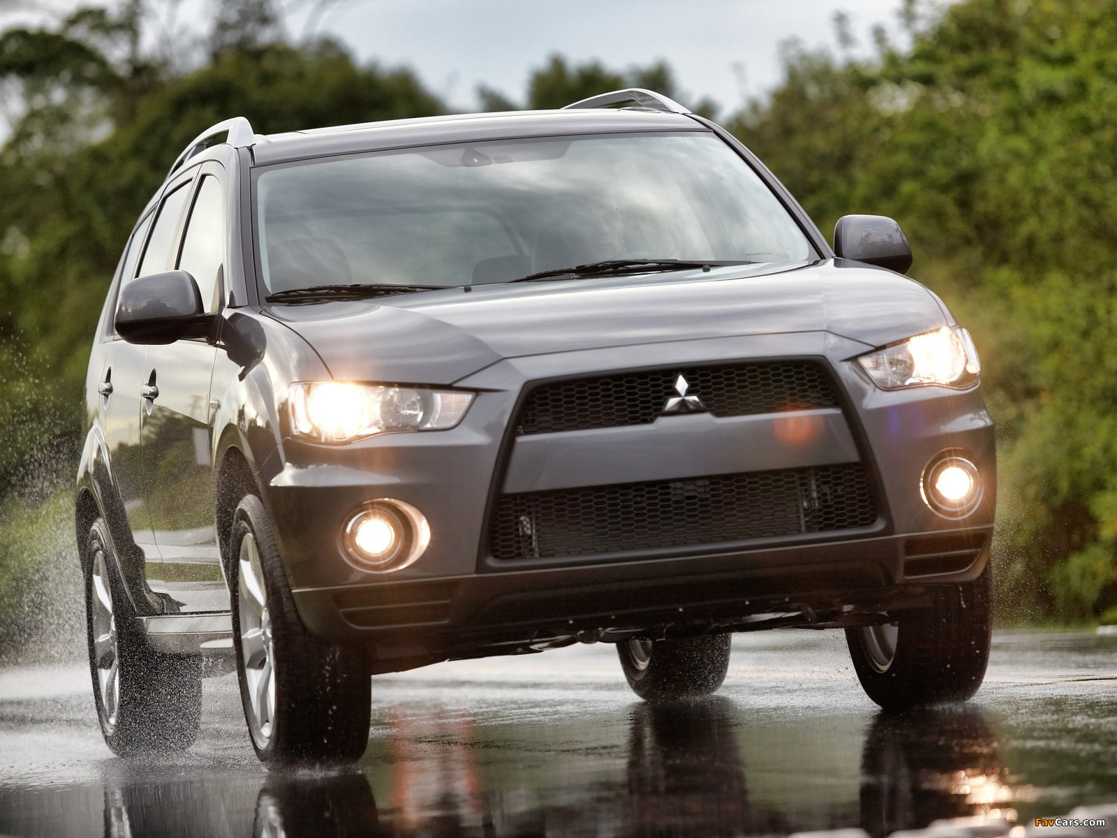 Mitsubishi Outlander GT BR-spec 2011–13 photos (1600 x 1200)