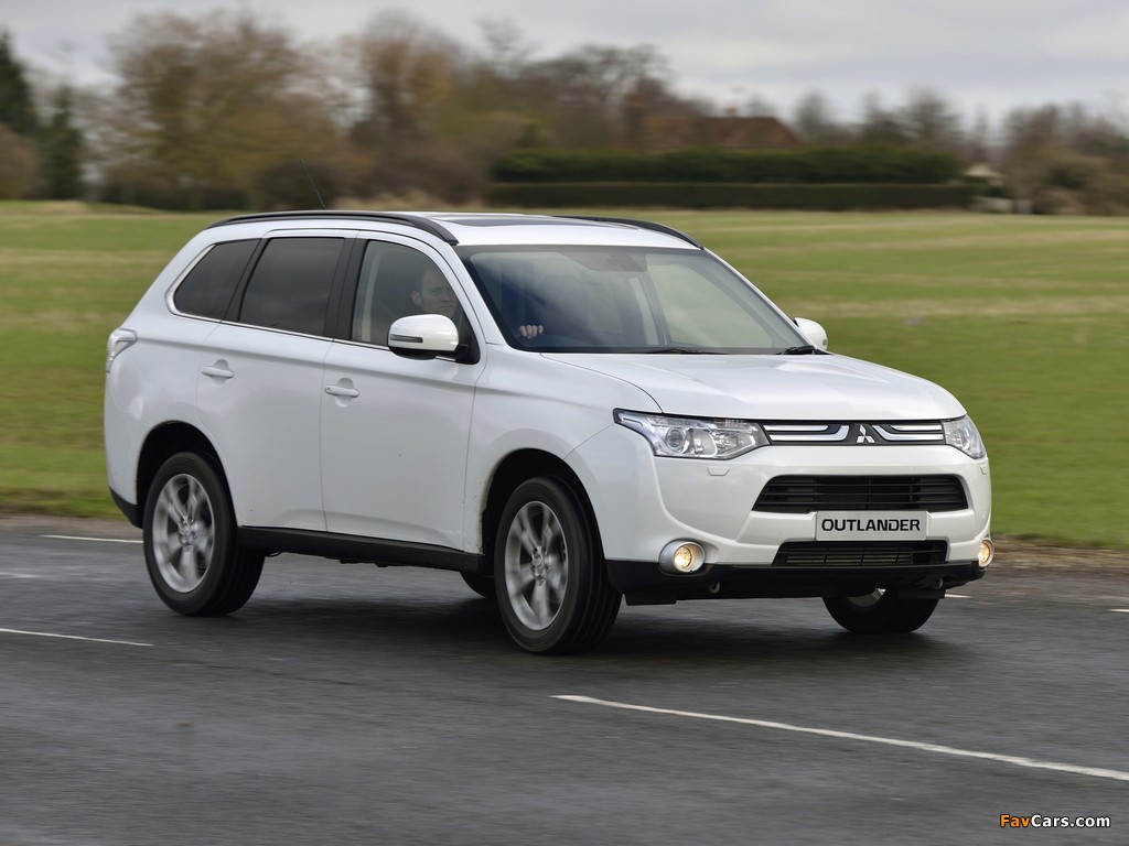 Mitsubishi Outlander UK-spec 2013 photos (1024 x 768)