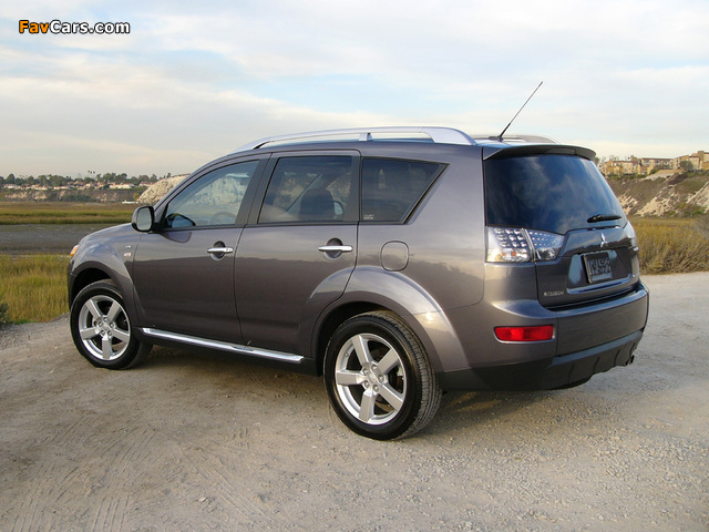 Pictures of Mitsubishi Outlander US-spec 2007–09 (640 x 480)