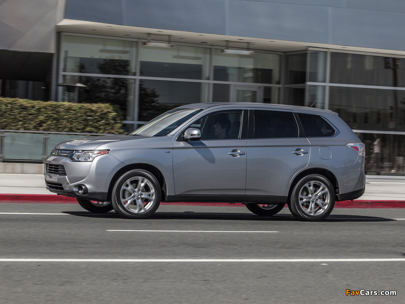 Pictures of Mitsubishi Outlander US-spec 2013 (800 x 600)