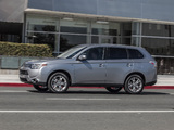 Pictures of Mitsubishi Outlander US-spec 2013