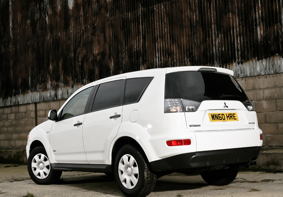 Mitsubishi Outlander Van UK-spec 2010 wallpapers