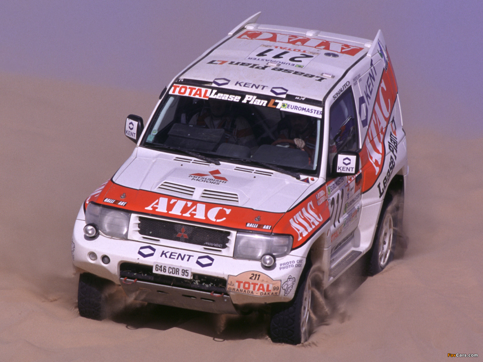 Mitsubishi Pajero Evolution Dakar (V55W) 1999 wallpapers (1600 x 1200)
