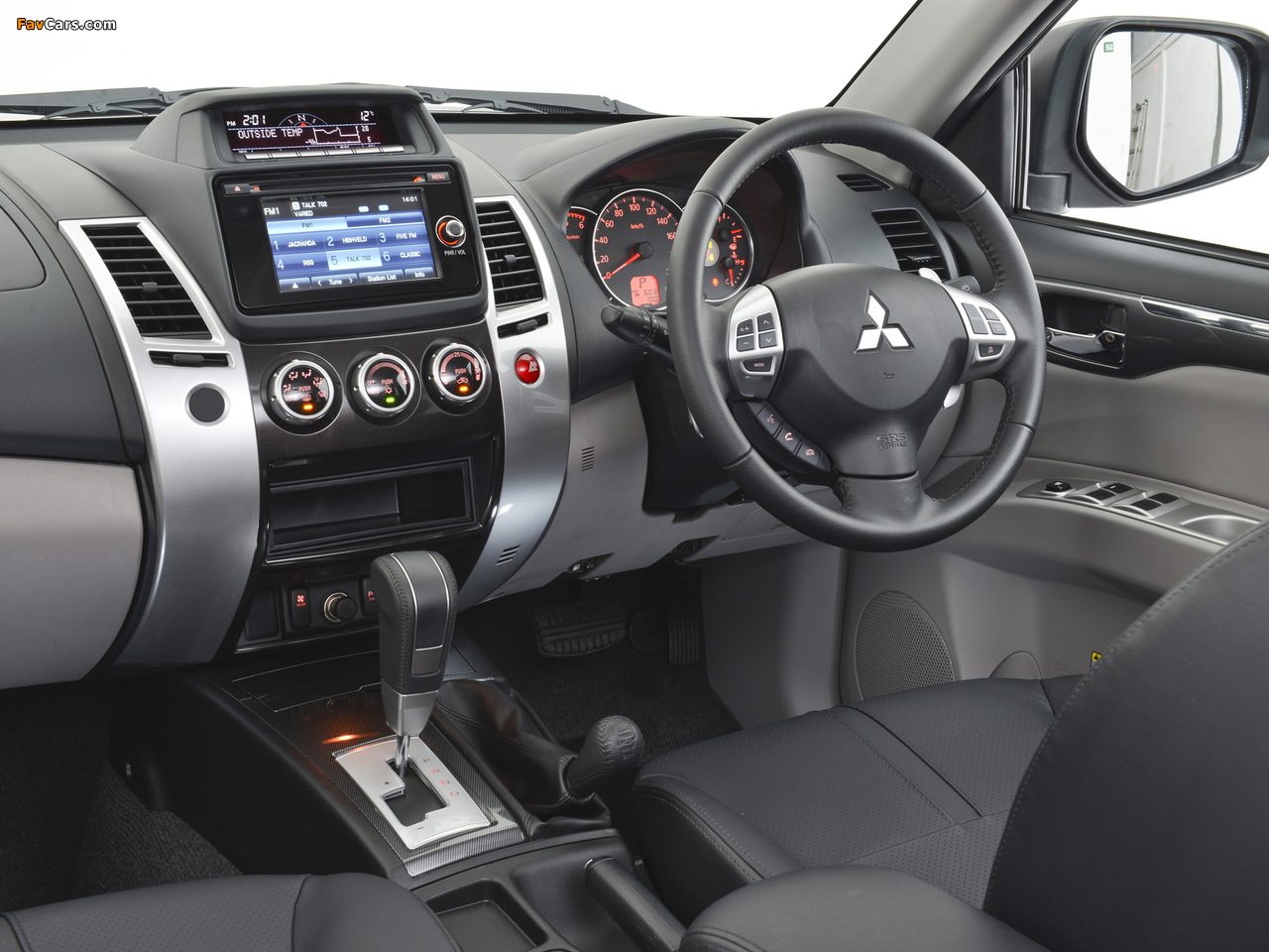 Images of Mitsubishi Pajero Sport ZA-spec 2013 (1280 x 960)