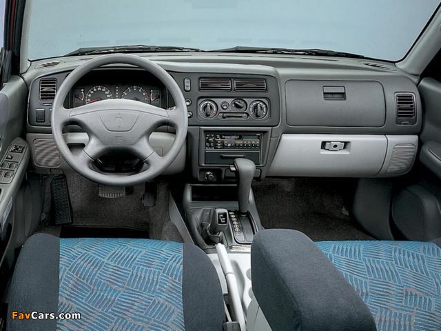 Mitsubishi Pajero Sport 1999–2005 pictures (640 x 480)