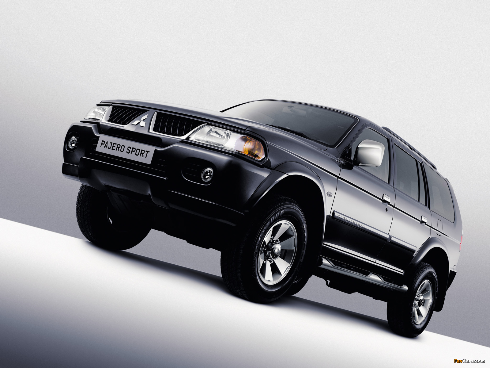 Mitsubishi Pajero Sport 2005–08 wallpapers (1600 x 1200)