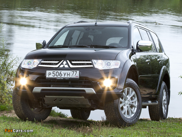 Photos of Mitsubishi Pajero Sport 2013 (640 x 480)