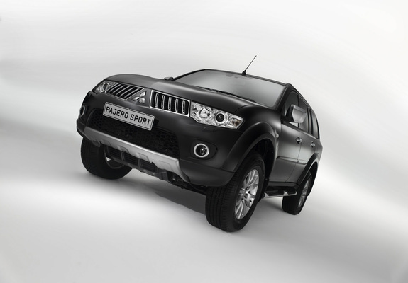 Pictures of Mitsubishi Pajero Sport 2008