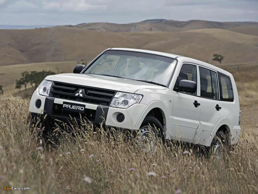 Images of Mitsubishi Pajero GL AU-spec 2006 (1024 x 768)