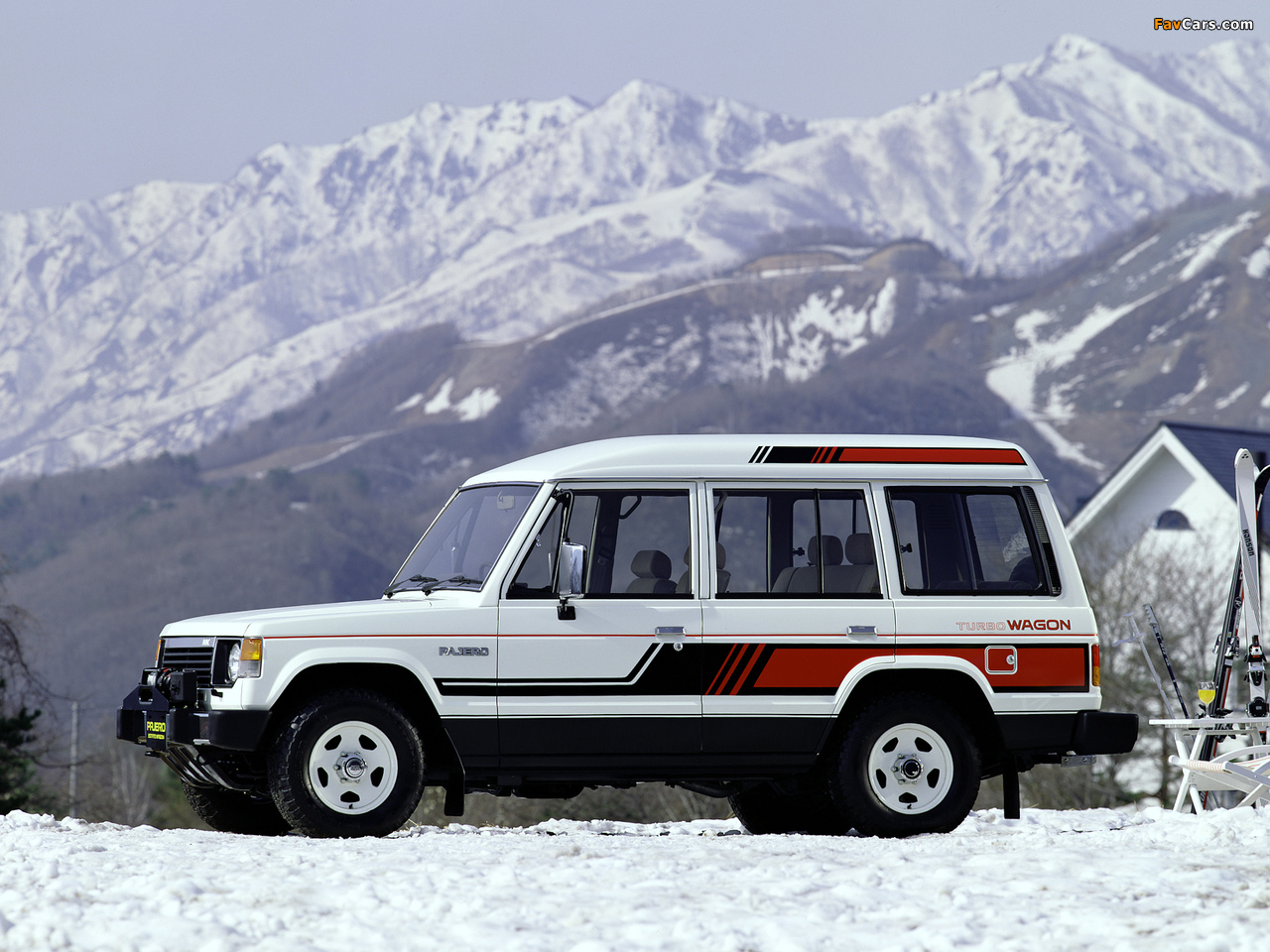 Mitsubishi Pajero Wagon High Roof (I) 1983–91 wallpapers (1280 x 960)