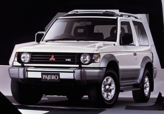 Mitsubishi Pajero Metal Top JP-spec 1991–99 photos