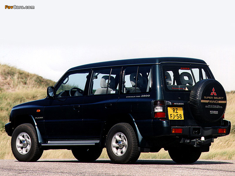 Mitsubishi Pajero Wagon 1997–99 wallpapers (800 x 600)