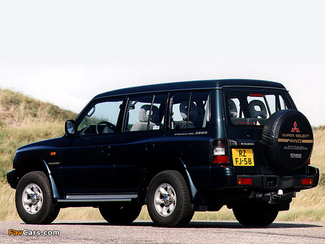 Mitsubishi Pajero Wagon 1997–99 wallpapers (640 x 480)