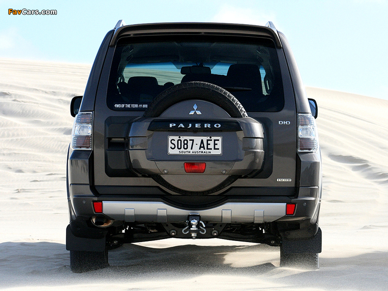 Mitsubishi Pajero 5-door AU-spec 2006–11 pictures (800 x 600)