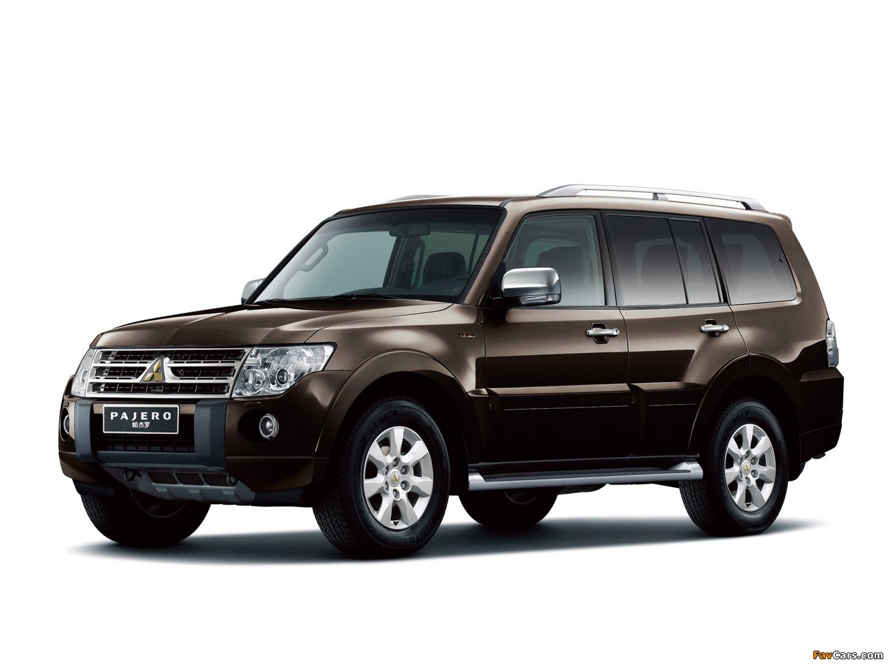 Changfeng Mitsubishi Pajero 2011 wallpapers (1280 x 960)