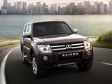 Photos of Mitsubishi Pajero 5-door 2006–11