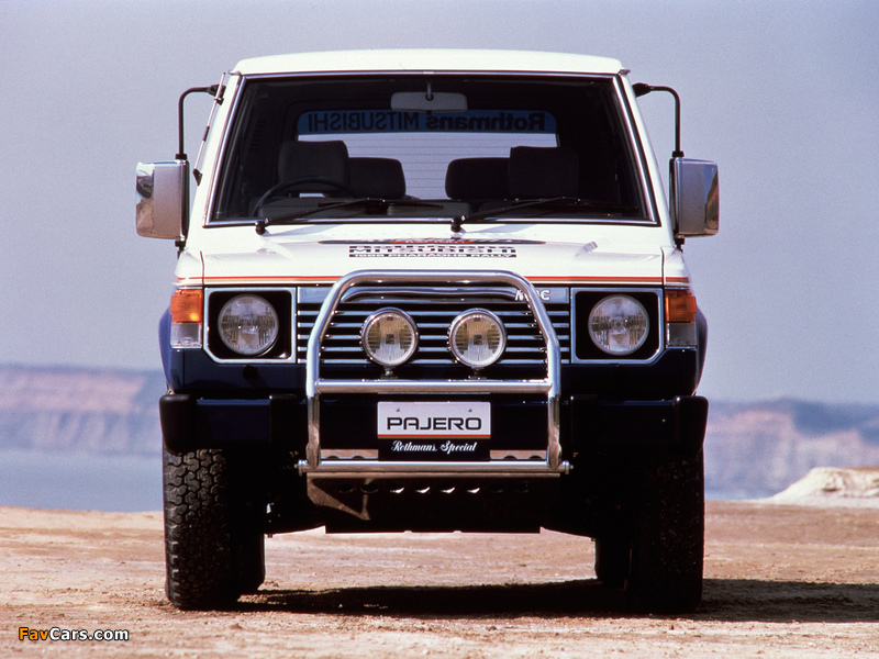 Pictures of Mitsubishi Pajero Rothmans Special (I) 1987 (800 x 600)