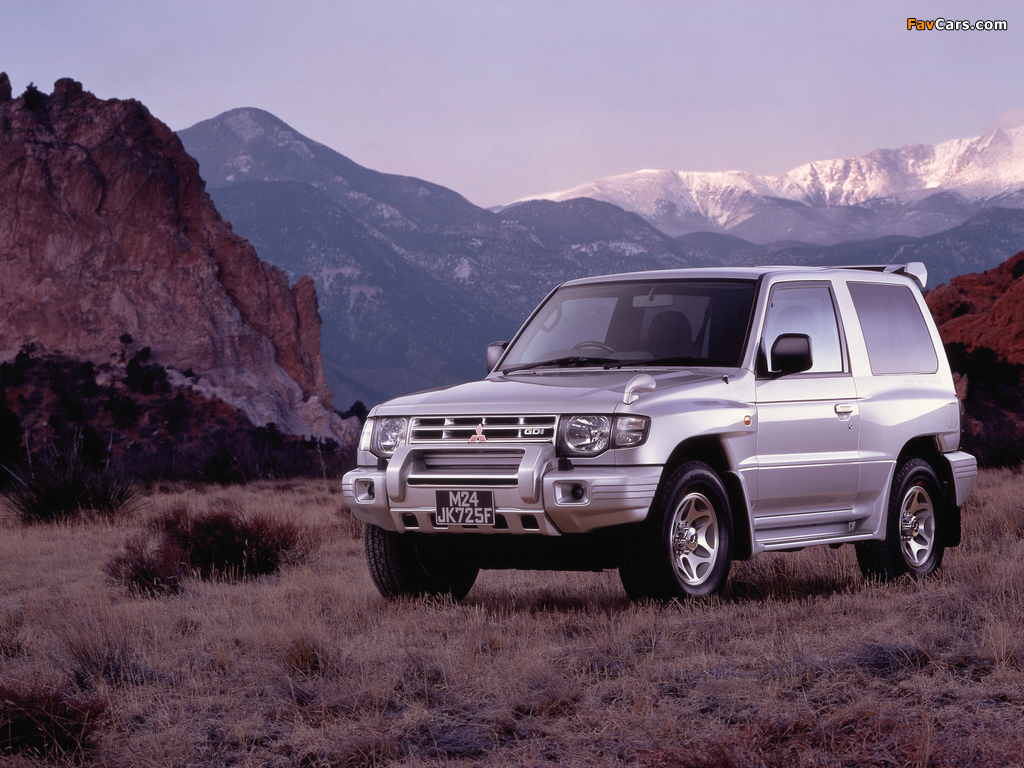 Pictures of Mitsubishi Pajero Metal Top JP-spec 1997–99 (1024 x 768)