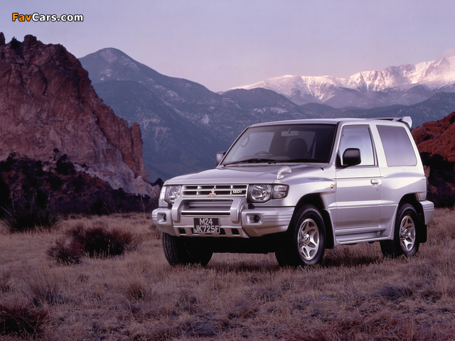 Pictures of Mitsubishi Pajero Metal Top JP-spec 1997–99 (640 x 480)