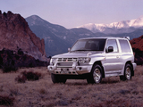 Pictures of Mitsubishi Pajero Metal Top JP-spec 1997–99