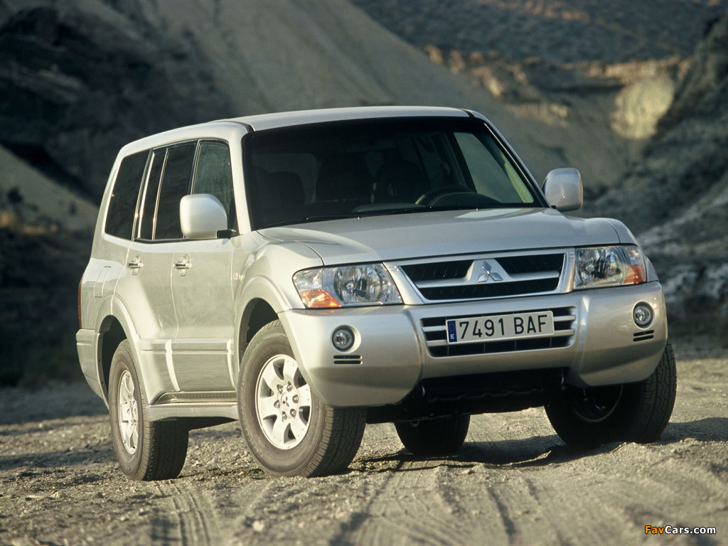 Pictures of Mitsubishi Pajero 5-door (III) 1999–2006 (1024 x 768)