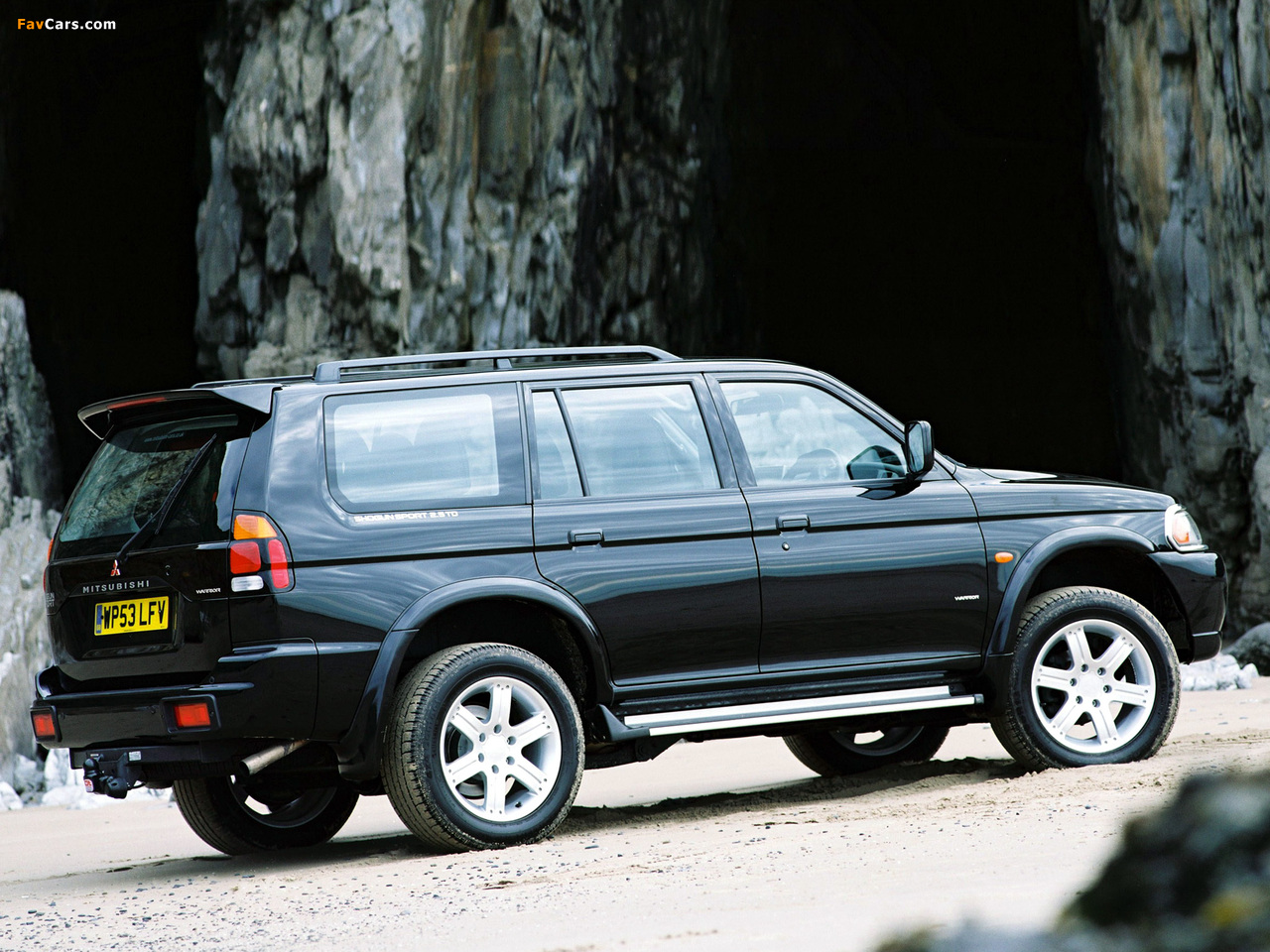 Photos of Mitsubishi Shogun Sport 1999–2005 (1280 x 960)