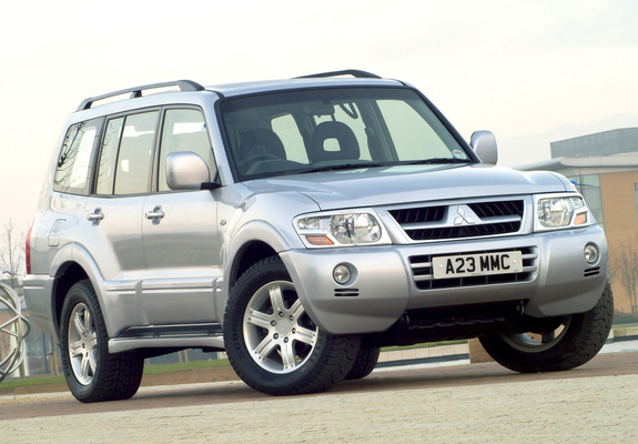 Images of Mitsubishi Shogun 5-door 1999–2006